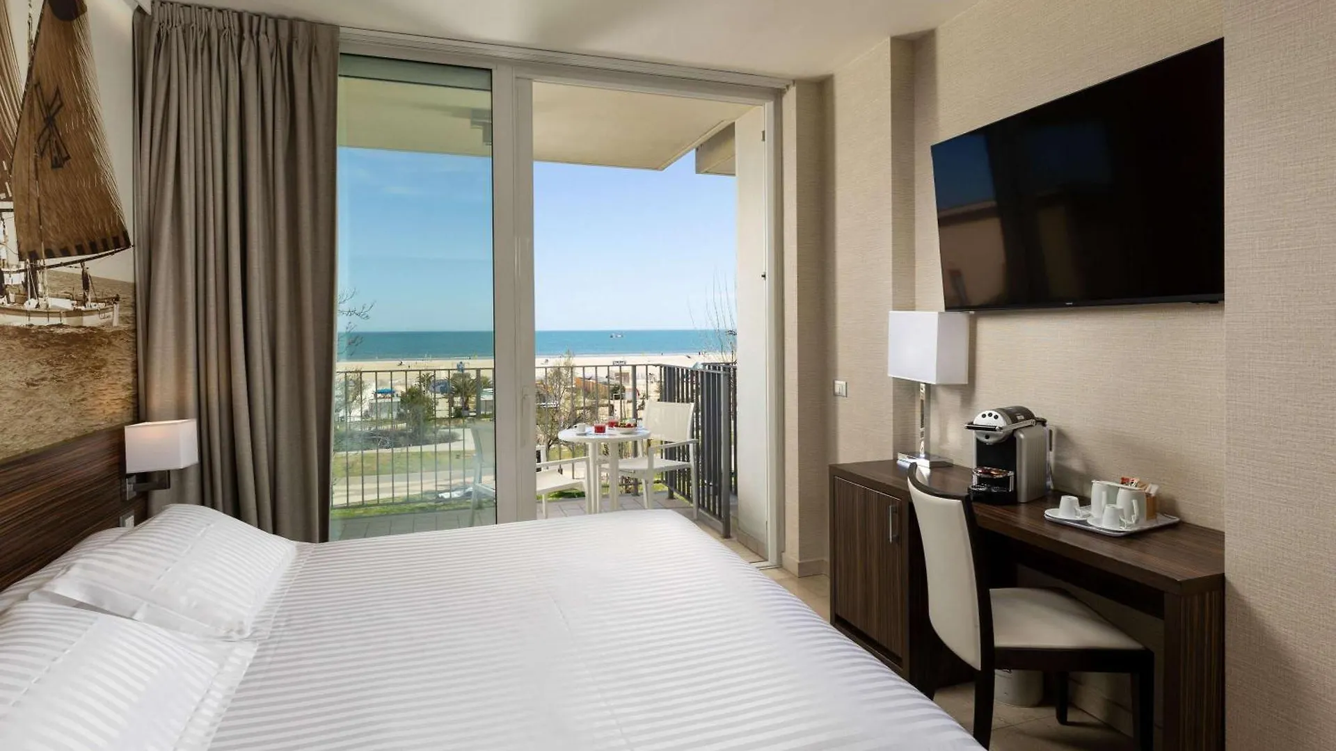 Hotel Mercure Rimini Lungomare