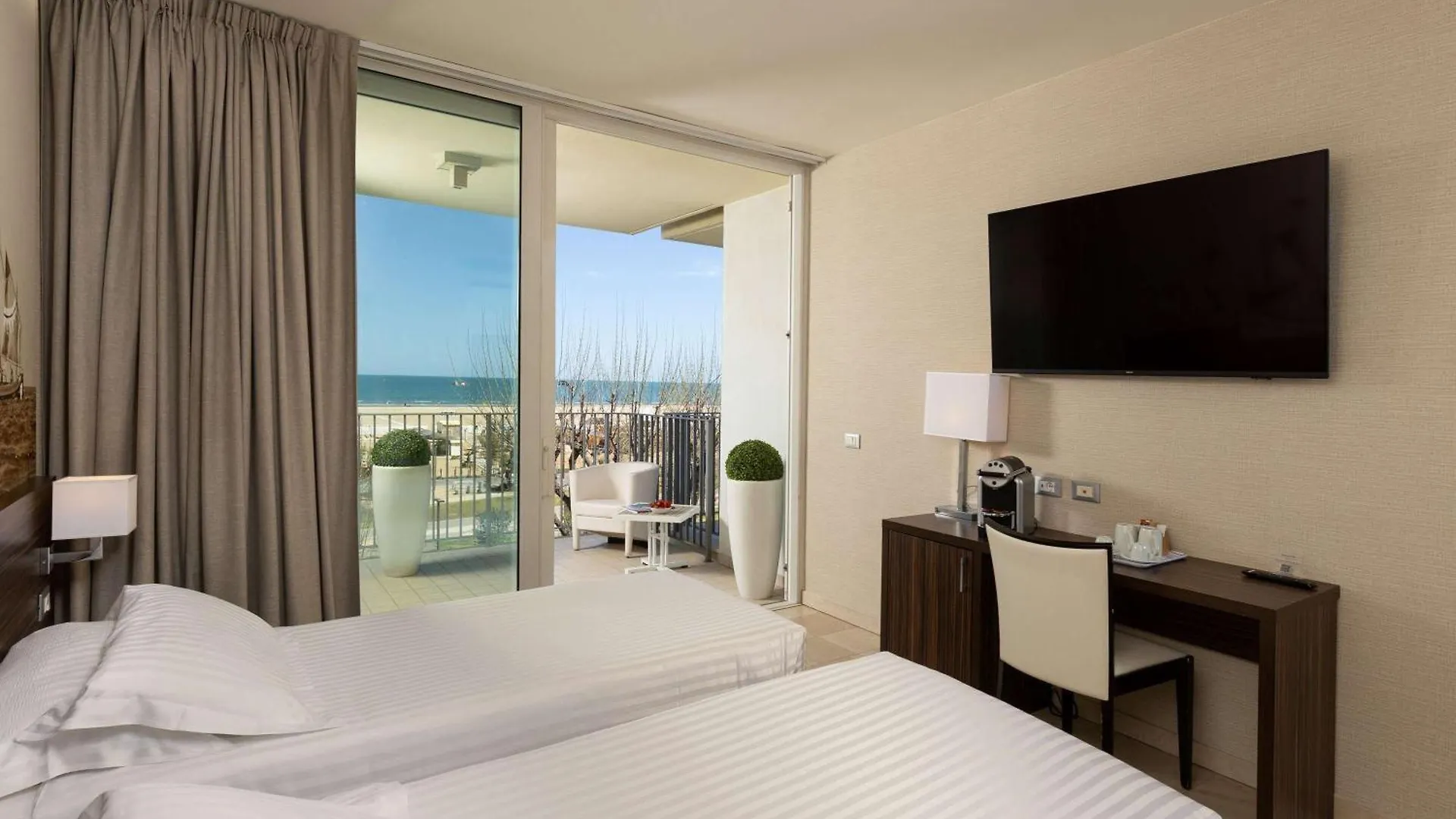 Hotel Mercure Rimini Lungomare